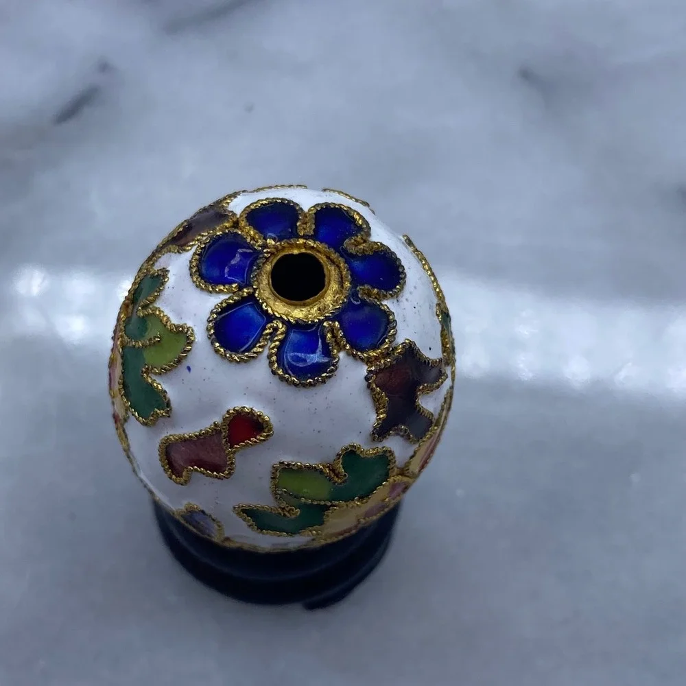 Cloisonne Enamel Floral Miniature Decorative Egg White Red Gold Stand Art Easter